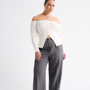 Curve Love A&F Sloane Tailored Wide Pant (Blue Pin Stripe)